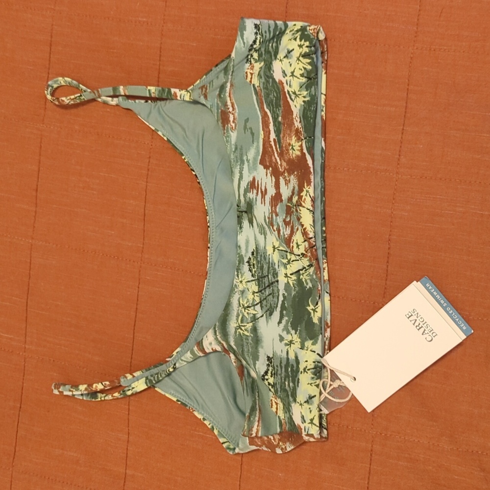 Carve Designs Hula Print Escondido Swim Top - Picture 5 of 7
